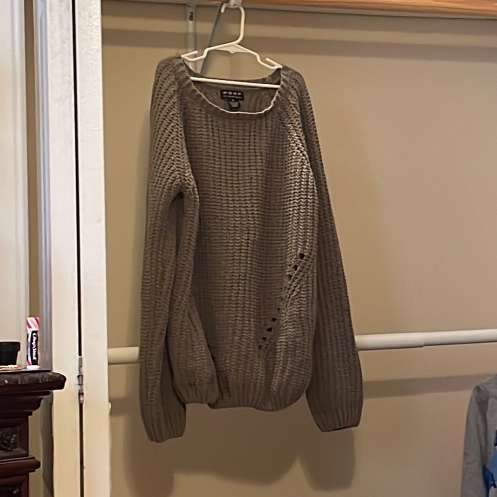 Cute green Knit sweater